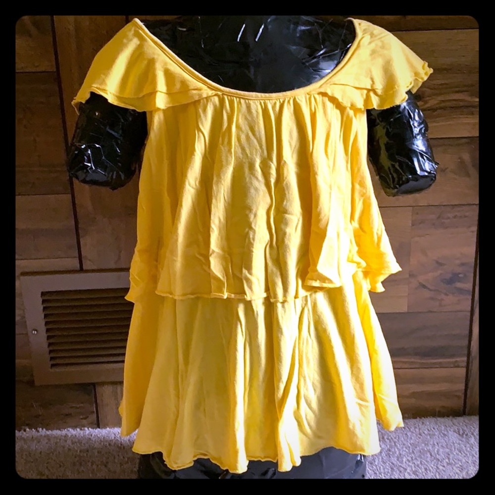 Flowy Yellow Blouse